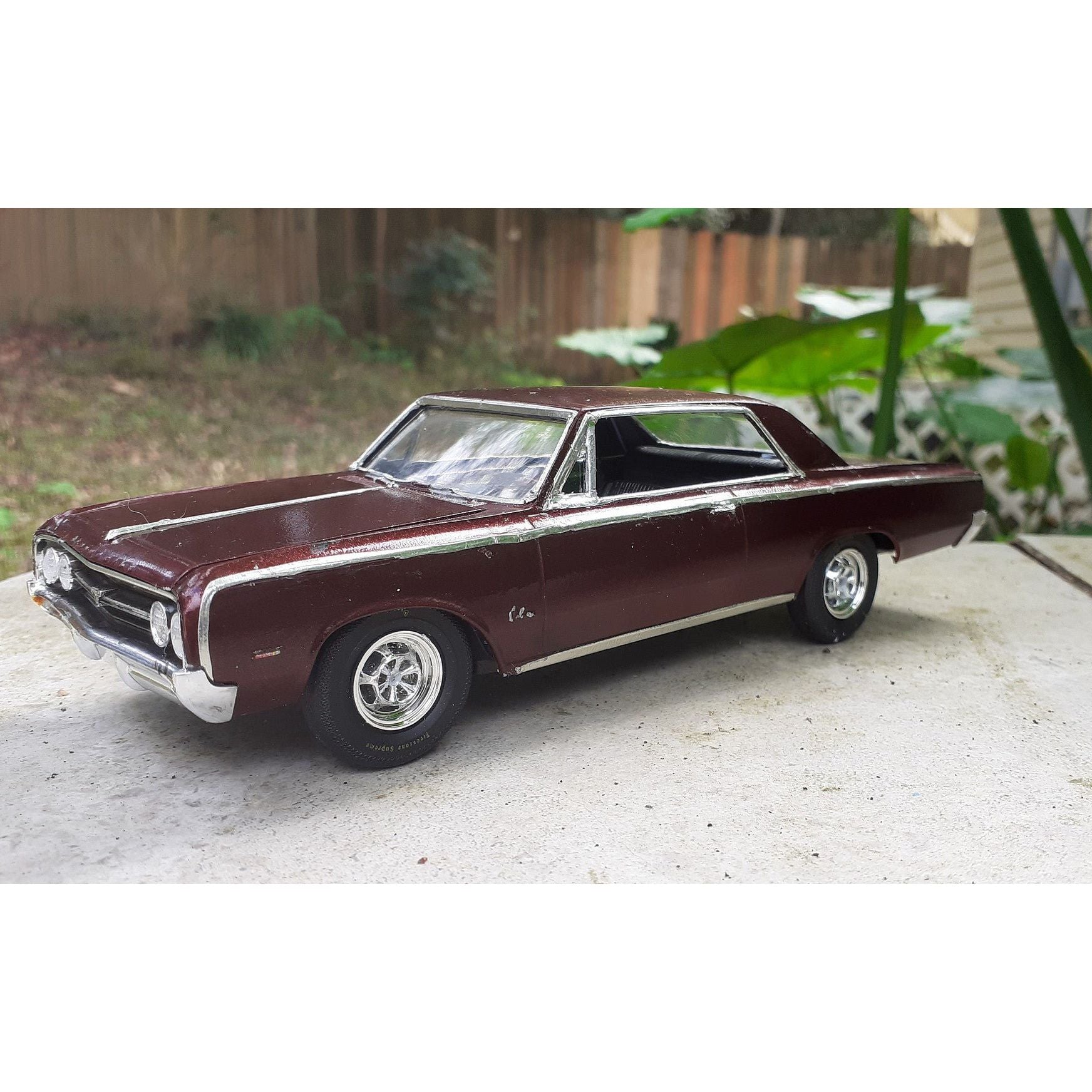AMT 1/25 1964 Oldsmobile Cutlass 442 Hardtop