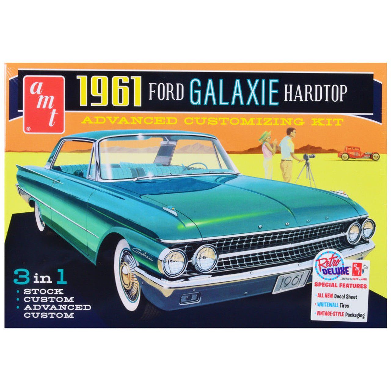 AMT 1961 Ford Galaxie Hardtop 1/25 Scale Model Kit