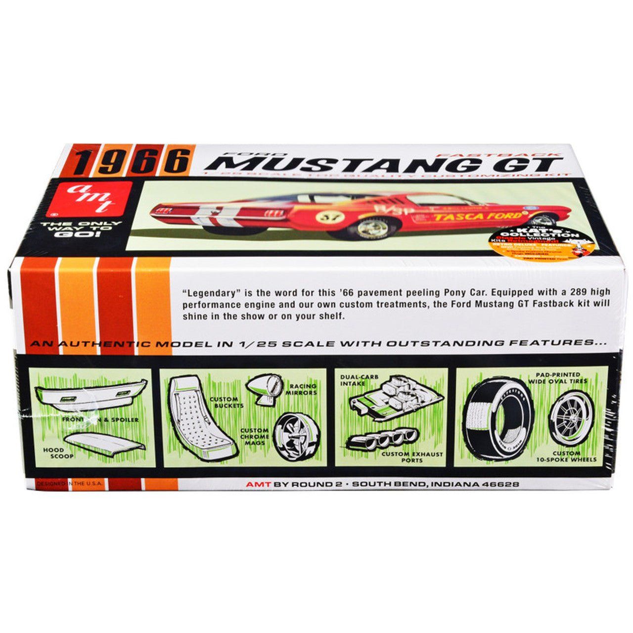 AMT 1966 Ford Mustang Fastback 2+2 1/25 Scale Model Kit