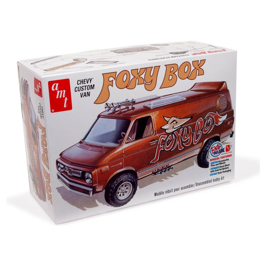AMT 1975 Chevy Van "Foxy Box" 1/25 Scale Model Kit