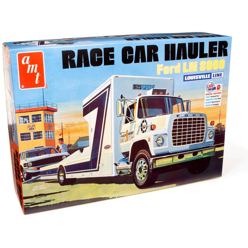 AMT Ford LN 8000 Race Car Hauler 1/25 Scale Model Kit