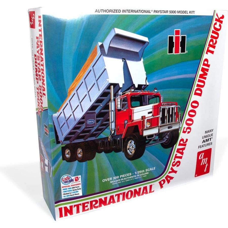 AMT IH Paystar 5000 Dump Truck 1/25 Scale Model Kit