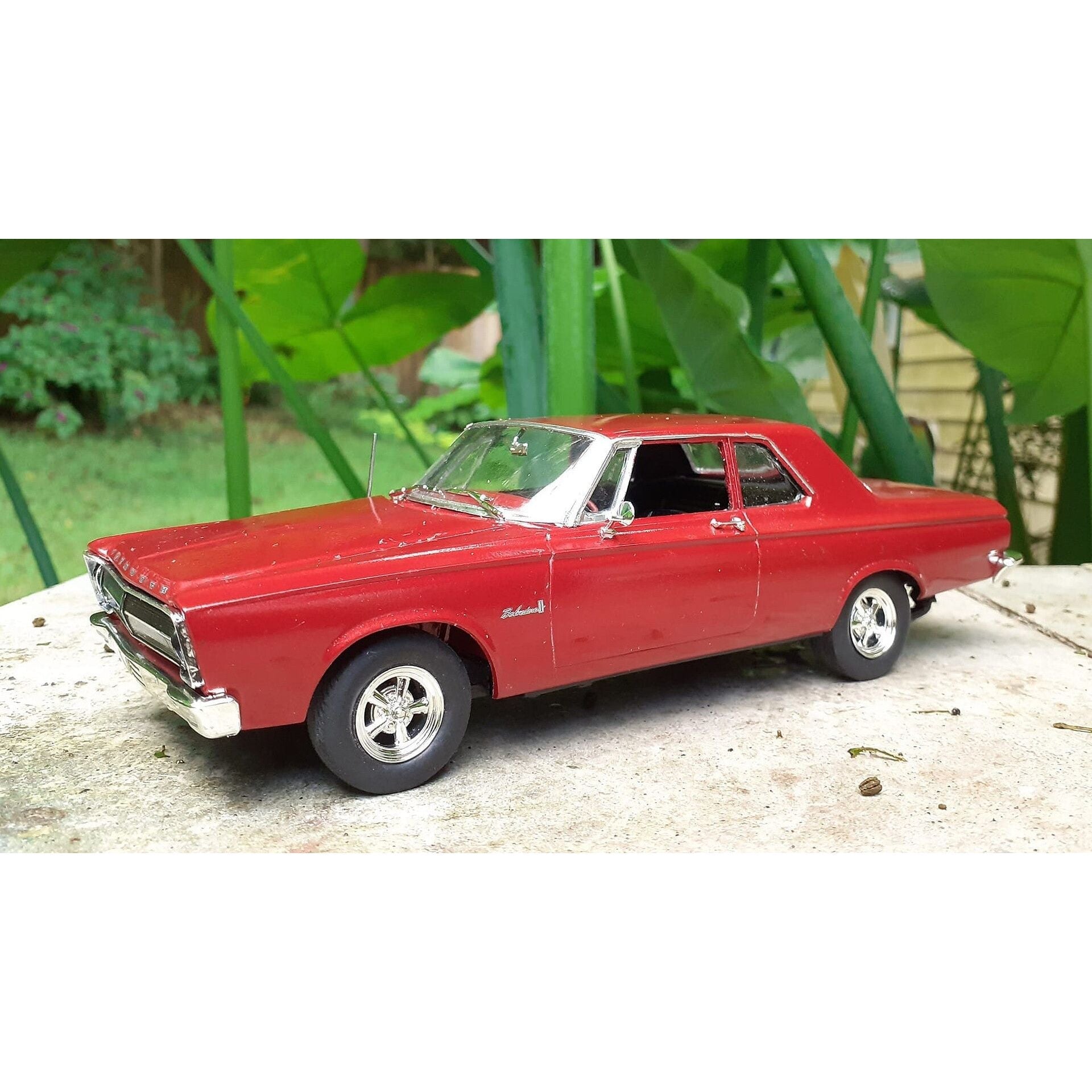 Moebius #1218 1965 Plymouth Belvedere 1/25 scale