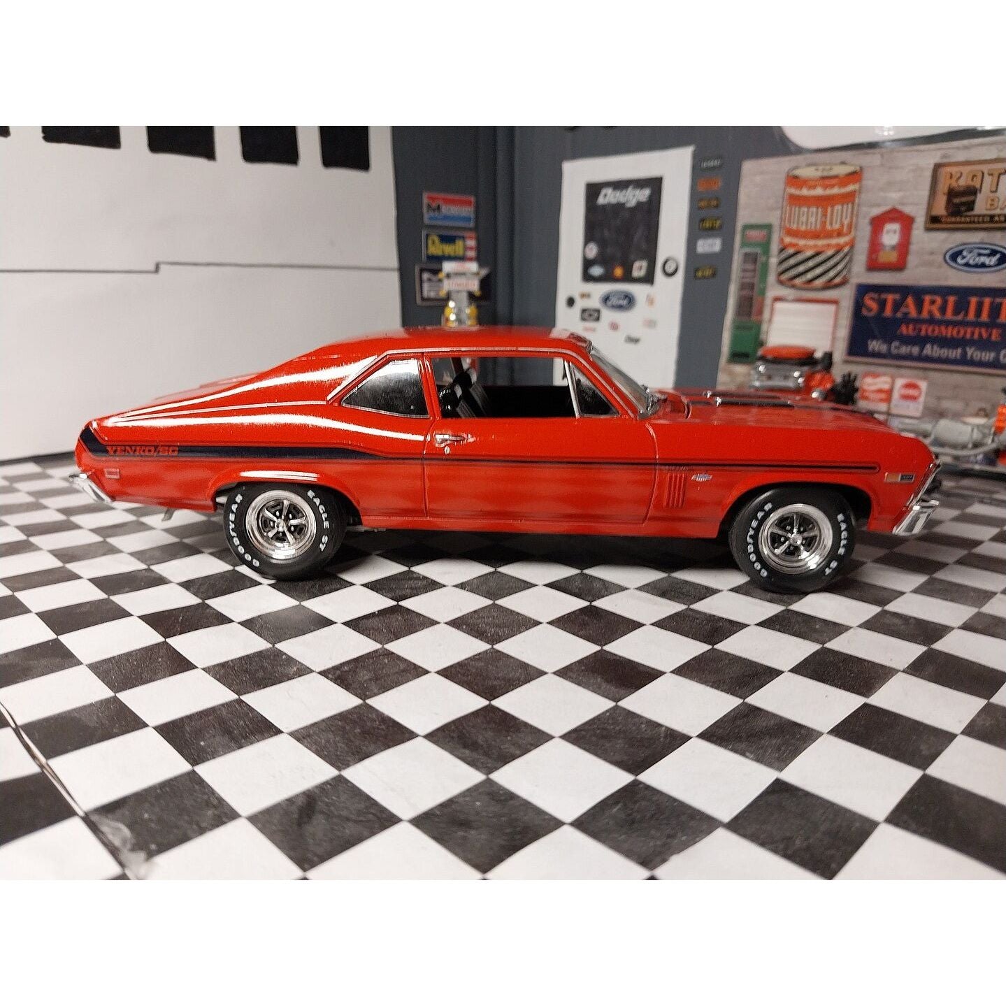 Revell 1/25 69 Chevy Nova Yenko