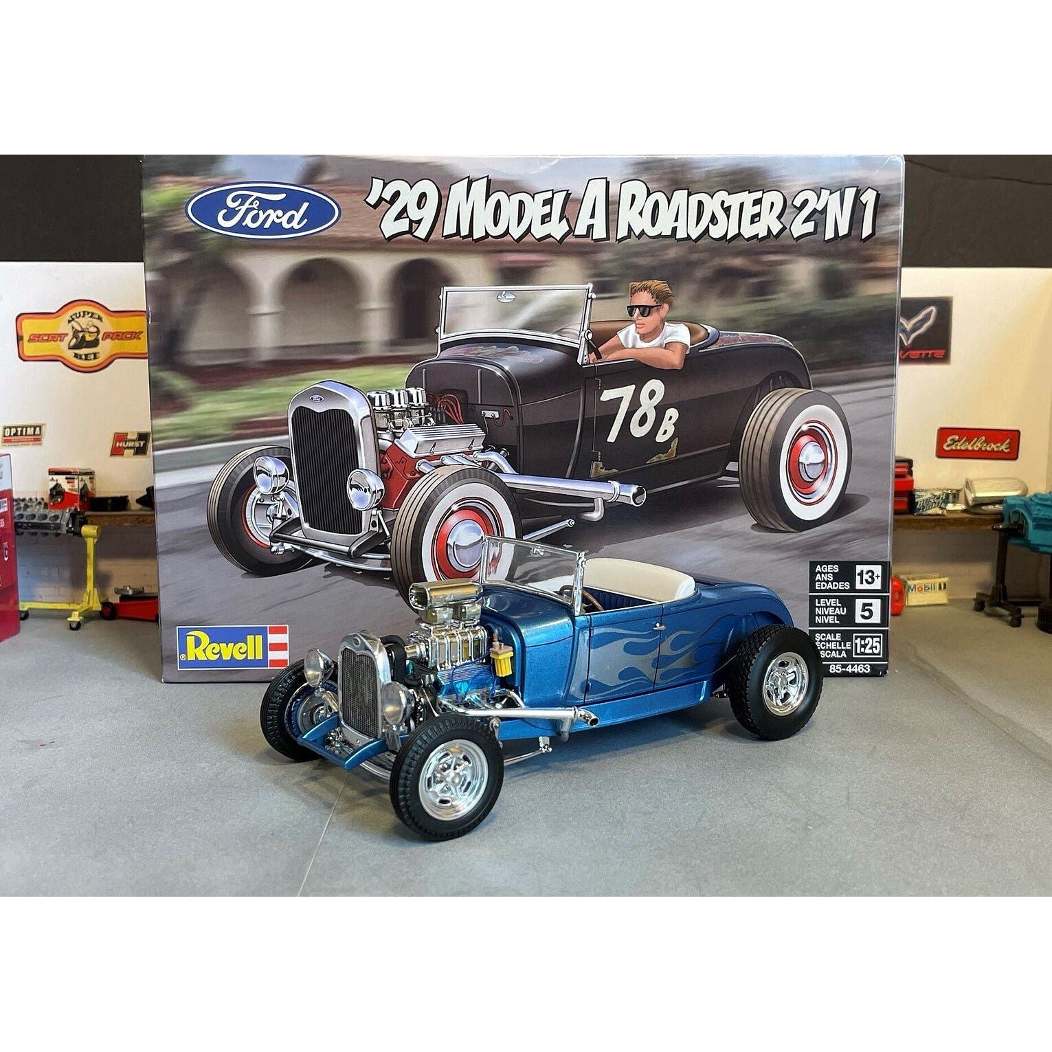 Revell 1929 Model A Roadster 2'N1 Scale 1/25 model kit