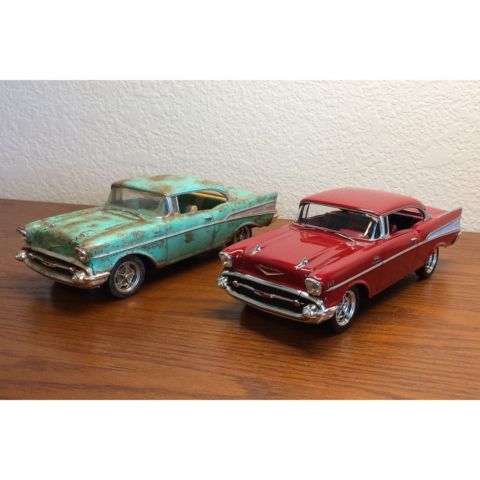Revell 1957 CHEVY BEL AIR Snap 1/25 Scale Model Kit